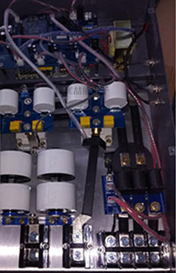 電磁采暖控制器內(nèi)部 電磁采暖控制器內(nèi)部