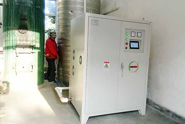 電磁采暖爐使用中 電磁采暖爐使用中