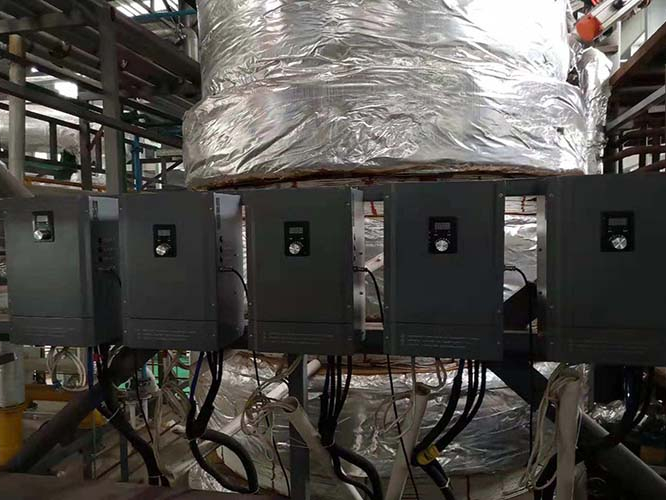 電磁加熱廢機(jī)油提煉設(shè)備