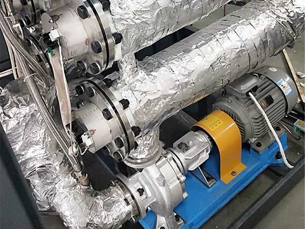 電磁感應(yīng)加熱導(dǎo)熱油爐的優(yōu)點